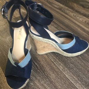 Nine West blue wedges size 6.5